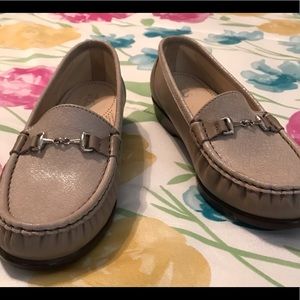 SAS Metro Loafers Size 8 Wide Width